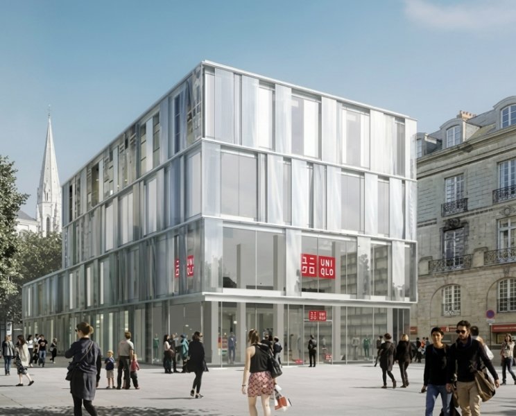 Le magasin Uniqlo situé au centre de Nantes.