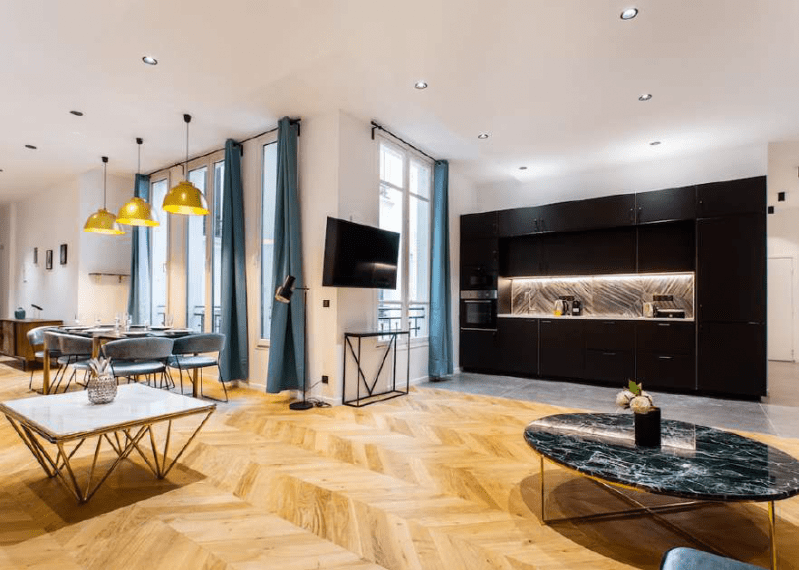 L'intérieur du 124 La Boétie