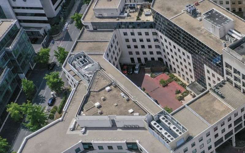 Vue aérienne de l'immeuble Nobel B, à Suresnes. 