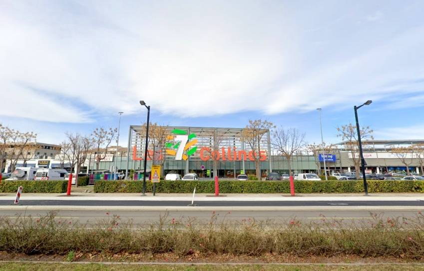 Le centre commerce des 7 Collines, à Nîmes ©GoogleMaps