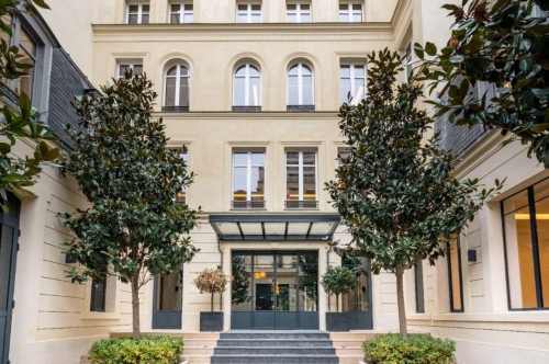 Pour ses 30 ans, Piasa s’installe au 54, rue de Monceau, à Paris 8. 