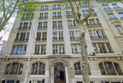 Le 50 cours Franklin Roosevelt à Lyon, ancien siège de L'Auxiliaire. © Maps