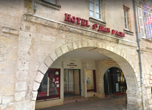 Le Saint-Jean d'Acre à La Rochelle.