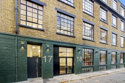 Le 17-18 Haywards Place à Londres, repris par La Française REPI.