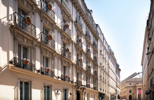 Le Grand Hôtel des Balcons. 
