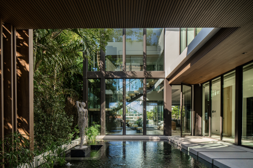 Maison Rive Gauche à Miami. © SOCRI LIMITED / Jeanne Canto