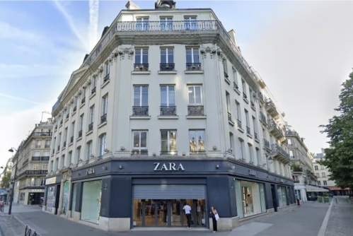 Le 88 rue de Rivoli, à Paris 4.  Le 88 rue de Rivoli, à Paris 4.