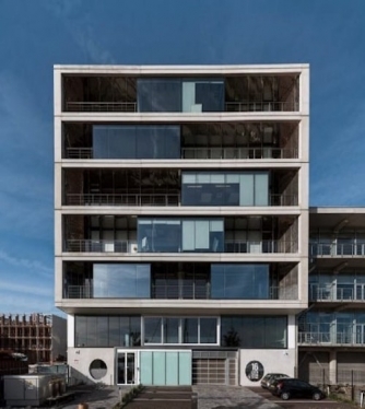 Le 16 Danzigerkade, à Amsterdam. 