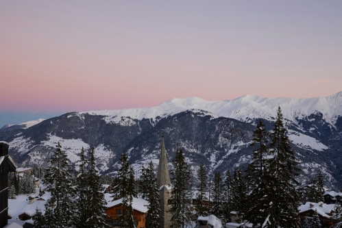 Vue sur les Alpes depuis le chalet Ormello. 