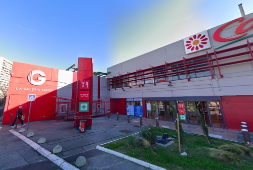 La galerie marchande du Casino Sainte-Anne à Marseille. © Google Maps