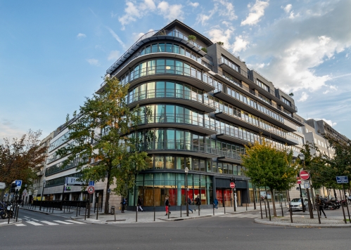 Antarès à Boulogne-Billancourt, a été choisi par Hilti France pour y établir son siège, après 30 années passées à Magny-les-Hameaux. 