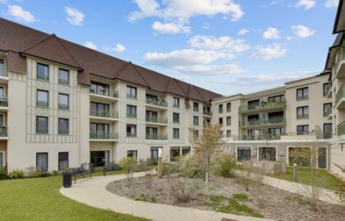 La résidence senior de Dives-sur-Mer dans le Calvados. 