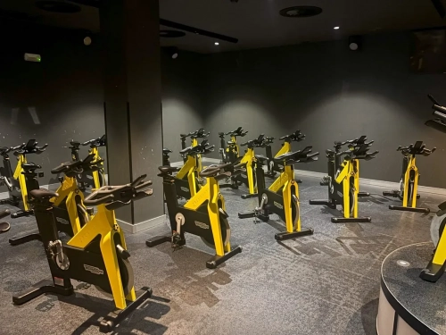 Corum s'est notamment offert des salles de sport au Portugal