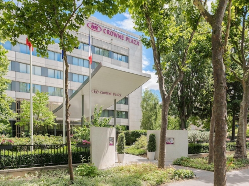 Le Crowne Plaza de Neuilly-sur-Seine. 
