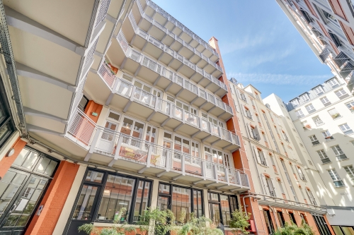 Oreima signe au cœur du 10e arrondissement de Paris.