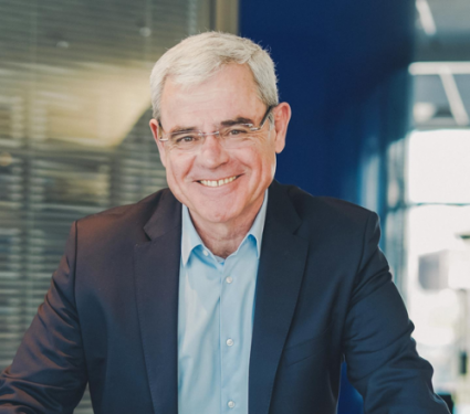 Antoine Machado, Priams