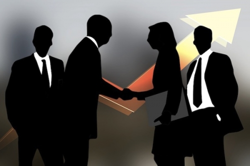 Poignée de mains 600