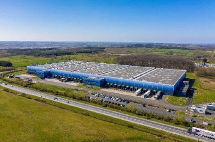 L'un des entrepôts du portefeuille Crystal. 