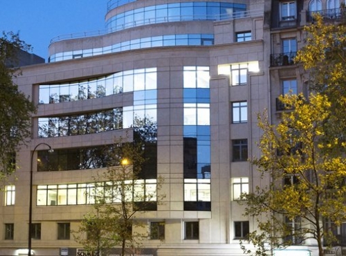 Le 83 avenue Charles de Gaulle, à Neuilly-sur-Seine. 