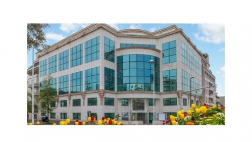 Le Pacifique, à Issy-les-Moulineaux. 