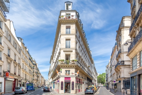 Le 2 rue Bleue à Paris 9.