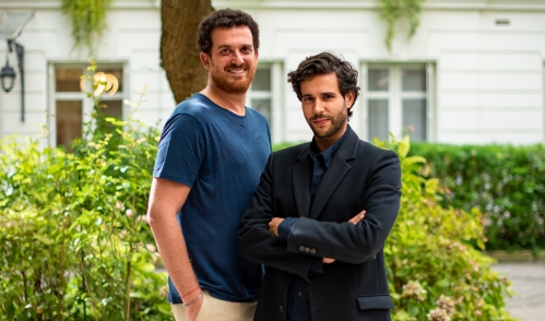 Les deux fondateurs de Monga, Avidan Koubi et Kevin Valensi. 
