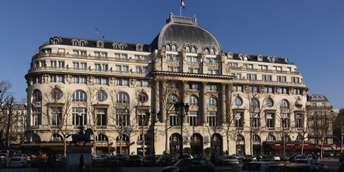 Le Cercle National des Armées, place Saint-Augustin, à Paris. 