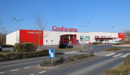 L'ancien Conforama de Saint-Memmie, dans le Grand Est. 