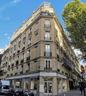 L'immeuble de Saint-Germain-des-Prés, acquis par Van der Storm. 