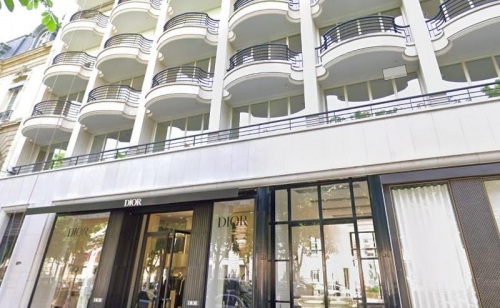 La boutique Dior du 48 Montaigne. © Google Maps 