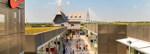 Honfleur Normandy Outlet, géré par Advantail