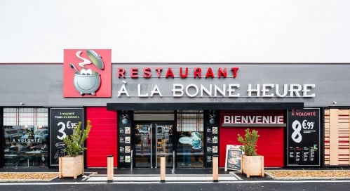 Casino taille désormais dans son portefeuille restauration.