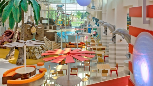 L'Explorers proche de Disneyland Paris.