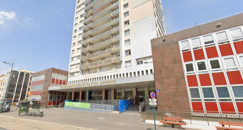 La sortie de métro Mairie de Clichy. © Maps 