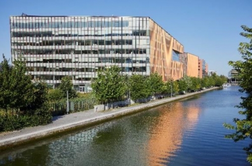 Le Millénaire 4, dans le 19e arrondissement de Paris.  Le Millénaire 4, dans le 19e arrondissement de Paris.