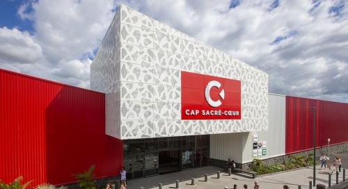 Le centre commercial "Sacré Coeur" à La Réunion, au portefeuille de Sudeco. ©Sudeco