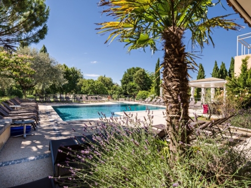 Le Domaine de la Petite Isle dans le Luberon - Maranatha Hotels