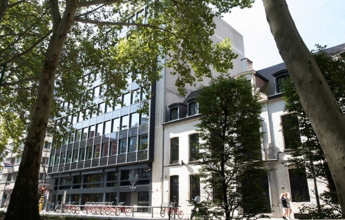 Les immeubles C-Hive et Archimedes, à Anvers. © Cores Development