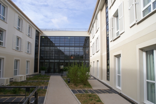 La résidence médicalisée La Bruyère à Rueil-Malmaison. 
