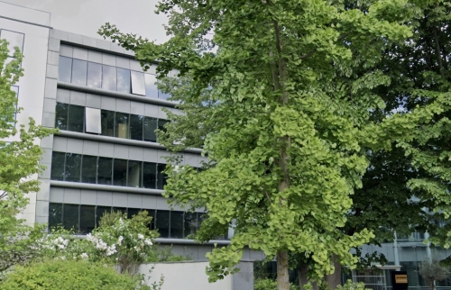 L'ensemble du 8-10 rue Victor Noir, à Neuilly-sur-Seine. 