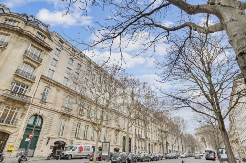 Le 49 Hoche à Paris 8. © Knight Frank