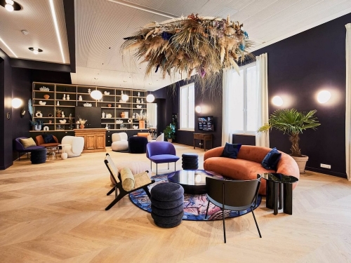 Morning dans l'Hôtel de la Marine à Paris. 