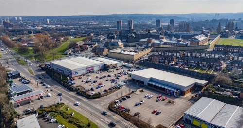 Le site commercial acheté à Leeds (UK) par Epsicap REIM