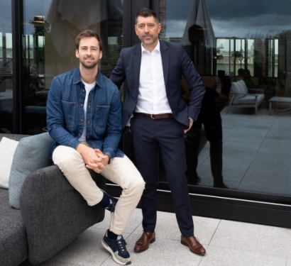 De g. à dr. : Raphaël Mathieu, CEO de We Invest Group et Xavier Belvaux, p-dg We Invest France. 