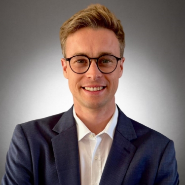 Carof Malo, KanAm Grund Group 