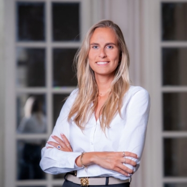 Almudena Garcia, Kerria AM