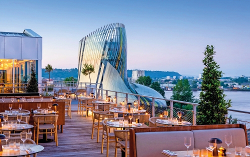 Rooftop de l'hôtel Renaissance à Bordeaux 