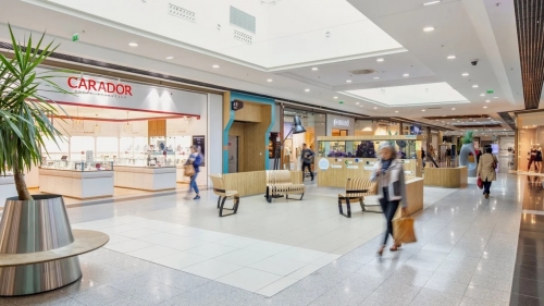 La galerie commerciale Grand Quetigny près de Dijon. © CC Carrefour Grand Quetigny