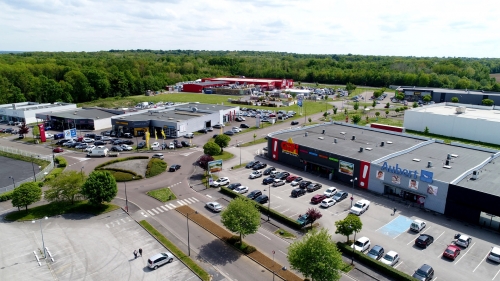 La zone commerciale du Chêne Saint-Amand