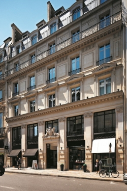 La façade de l'immeuble Eugene, 3 rue Scribe, Paris 9ème